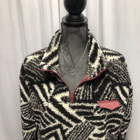 Koolaburra By UGG Sherpa Pullover Jacket Womens Size Medium Black White Shirt - Picture 3 of 9